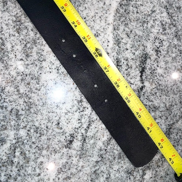 Banana Republic | Size Medium | Leather Belt | Bronze Buckle | Hook Latch | 42” - Picture 4 of 8